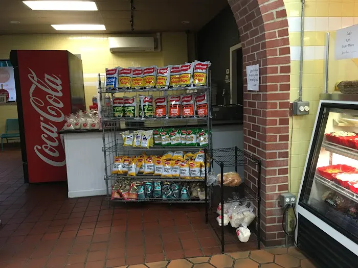 Roma's Bakery & Deli Picture 1