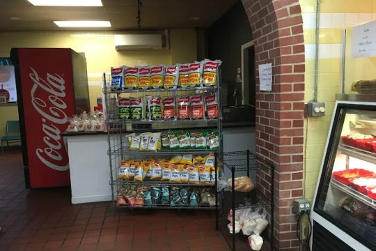 Roma's Bakery & Deli
