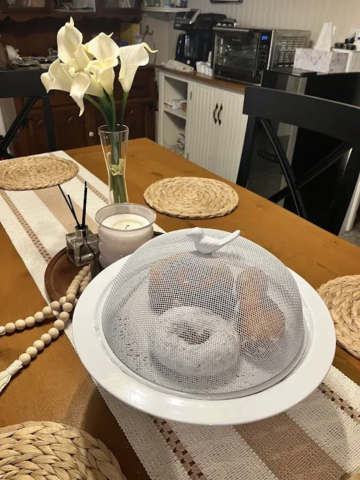 Curry's Donuts Picture 5