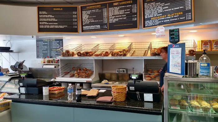 Bagels On the Hill Picture 5