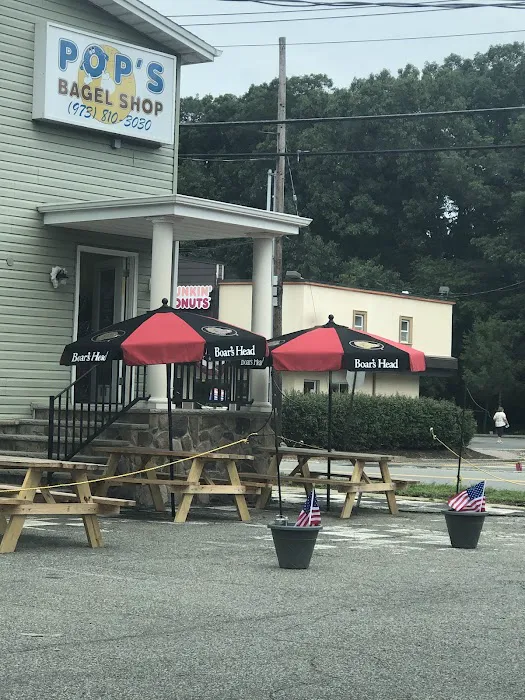 Pop’s Bagel Shop Picture 1