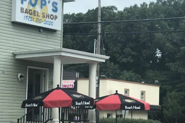 Pop’s Bagel Shop