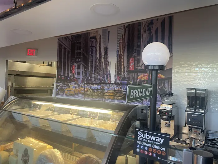 Gotta Get a Bagel! Picture 3