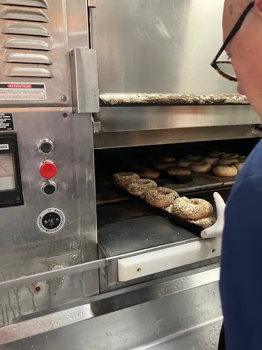 Gotta Get a Bagel! Picture 4