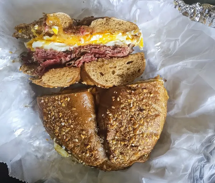 Hot Bagels & Deli Picture 2