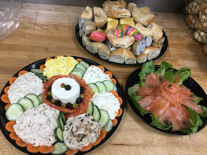 Howard's Bagels Picture 9