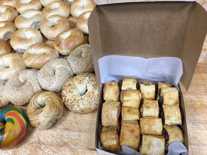 Howard's Bagels Picture 6
