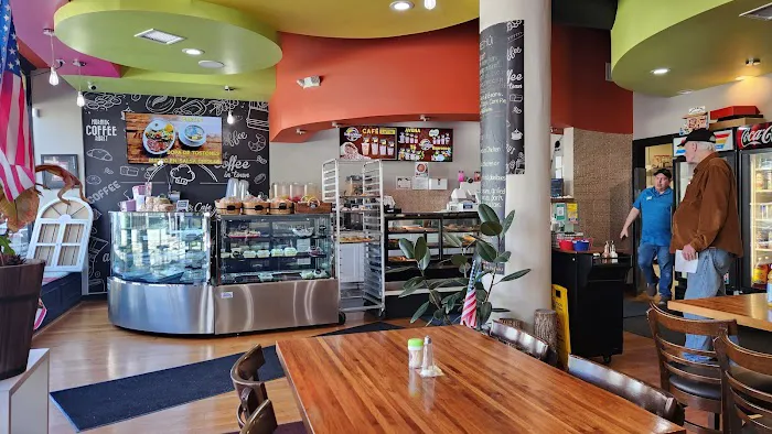 Tentaciones Colombianas Bakery & Café Picture 3