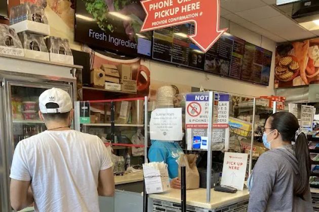 Lakeview Bagel & Deli