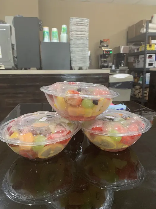 Jagis Bagels & Deli Picture 1