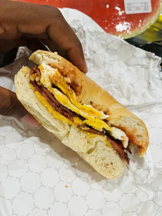 Jagis Bagels & Deli Picture 8