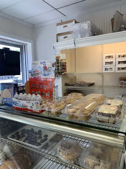 Polonia Bakery Picture 1