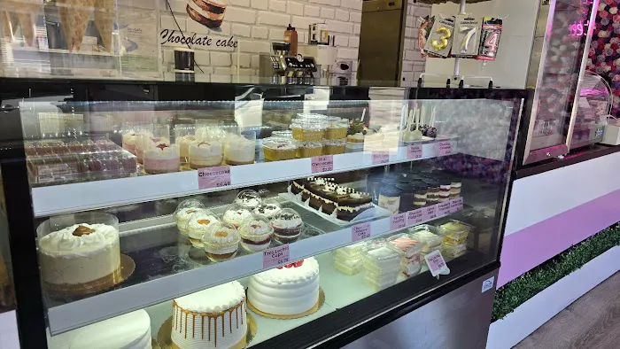 Sweet n' Cake Picture 2