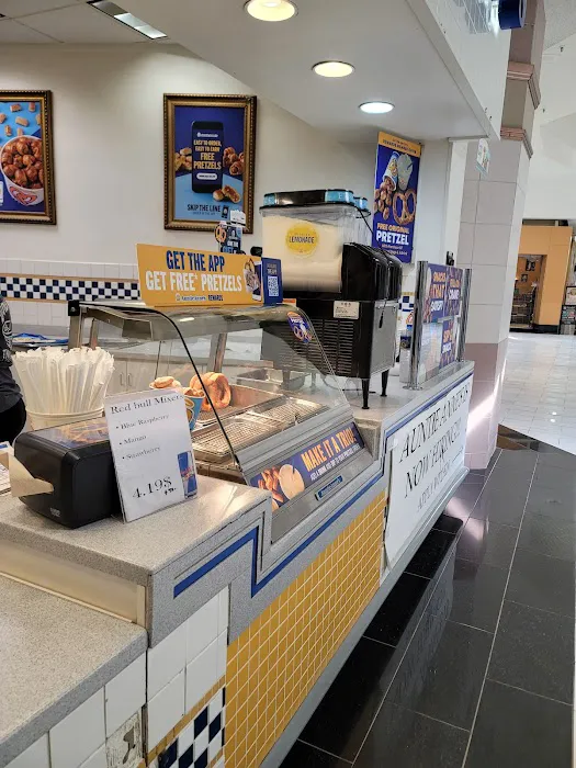 Auntie Anne's Picture 1