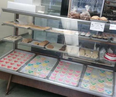 Jones Donuts & Bakery