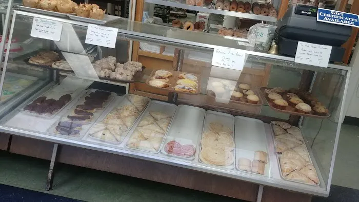 Jones Donuts & Bakery Picture 4