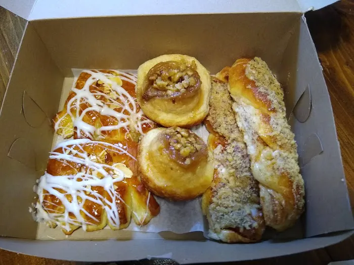 Dell Veneri Bakery Picture 6