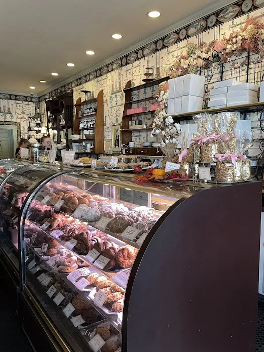 Mrs. London's Bakery Picture 7