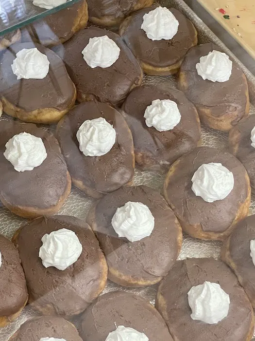 White Rose Bakery Picture 4