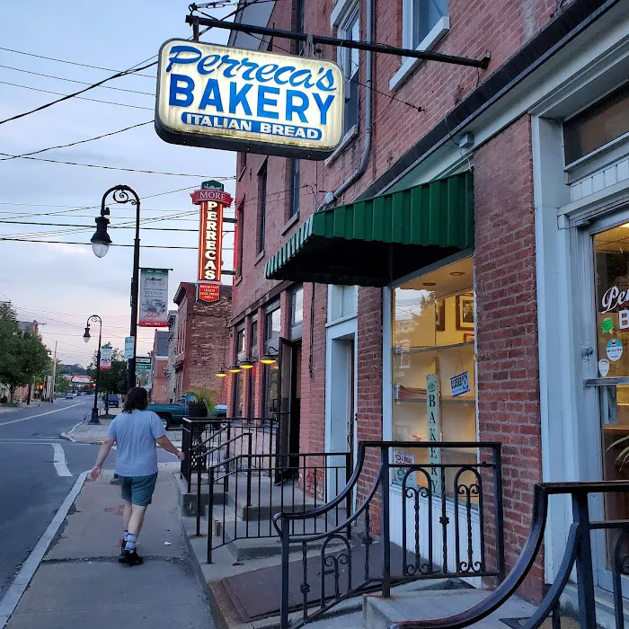 Perreca's Bakery Picture 4