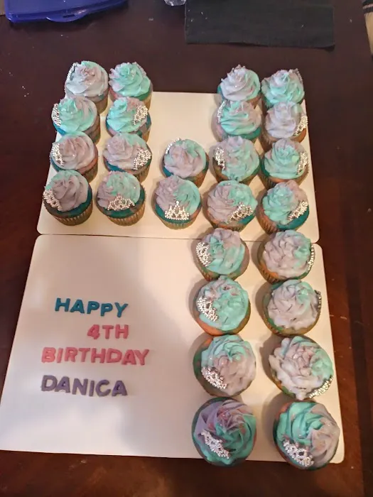 D and K Cakes Picture 6