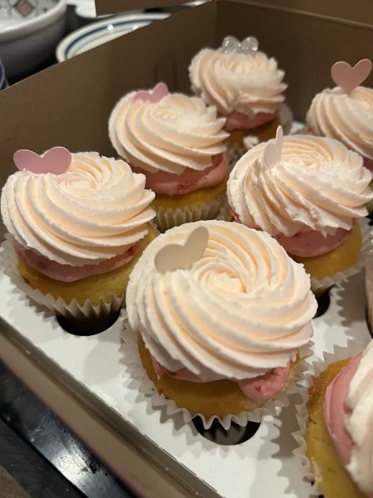 Cravings Bakery & Café Picture 5