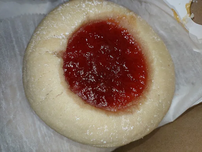 Cravings Bakery & Café Picture 2