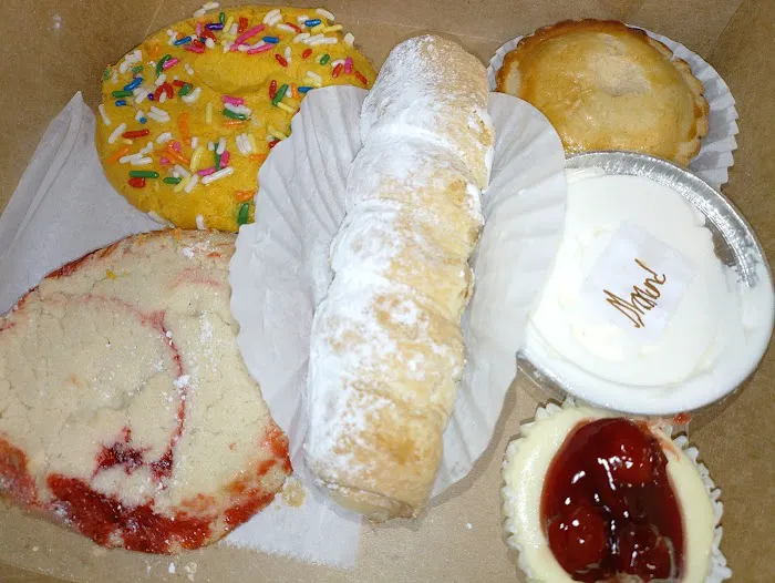 Rosito's Bakery Picture 2