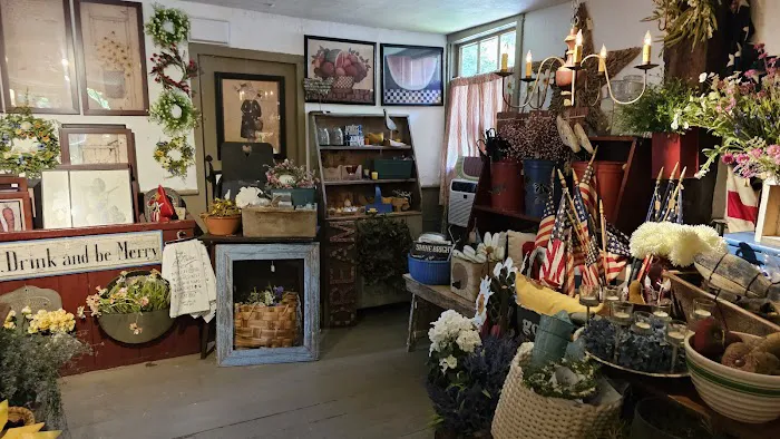 Hopkins House Bakery and Gift Shop Picture 2