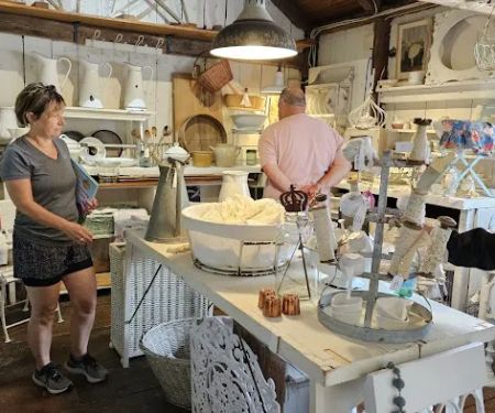 Hopkins House Bakery and Gift Shop