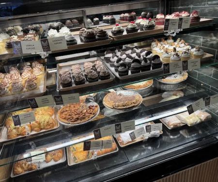 Mia's Brooklyn Bakery