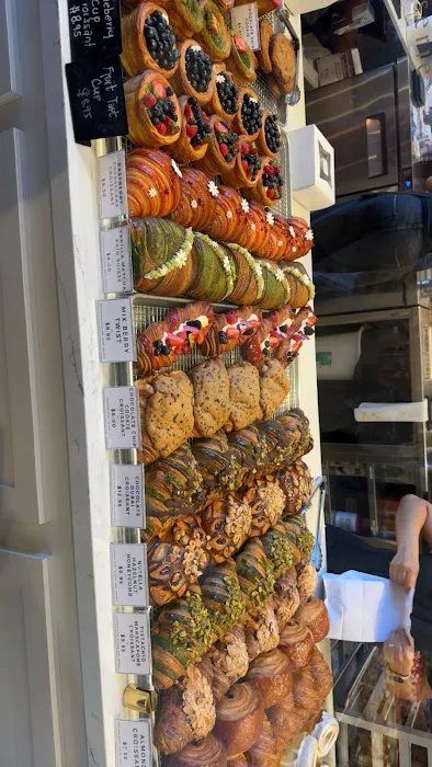 Lakon Paris Patisserie Seaport Picture 10