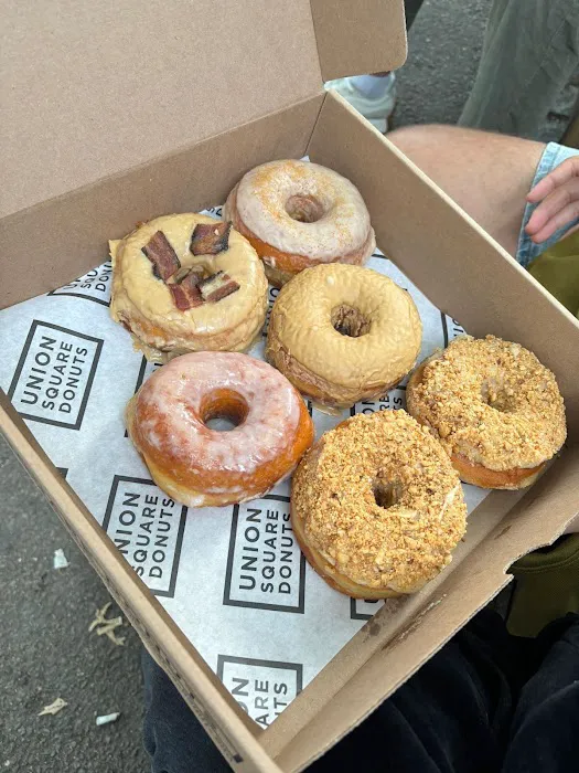 Union Square Donuts Picture 3