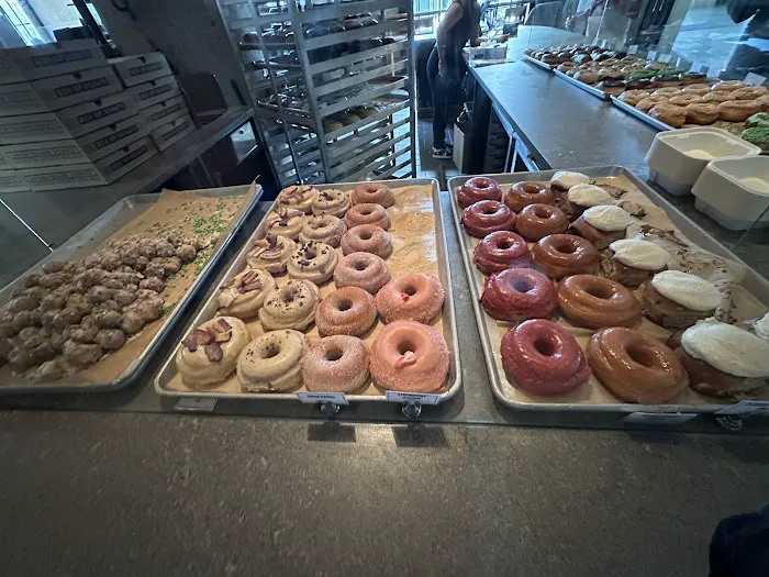 Union Square Donuts Picture 5