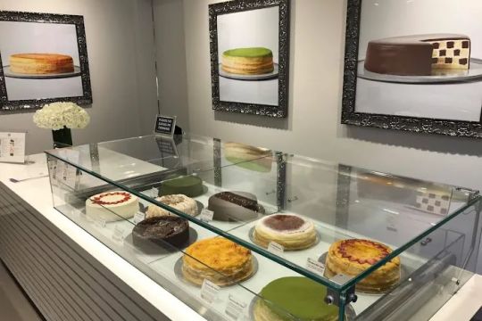 Lady M Cake Boutique - Boston