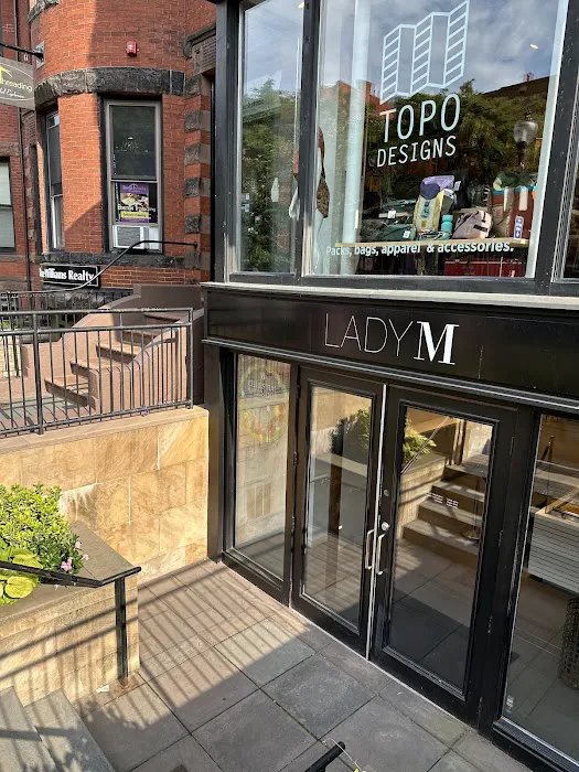 Lady M Cake Boutique - Boston Picture 2