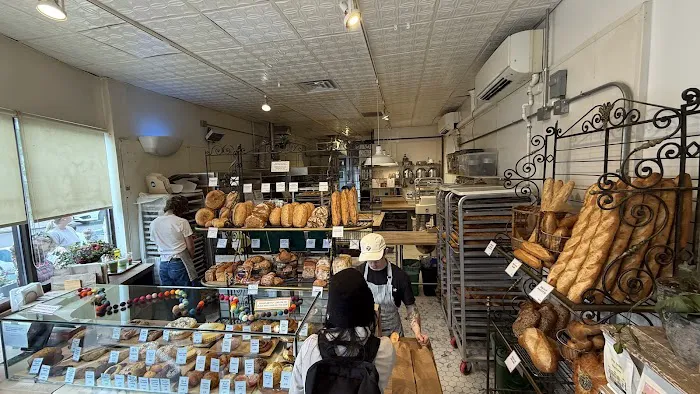 Clear Flour Bread Picture 3