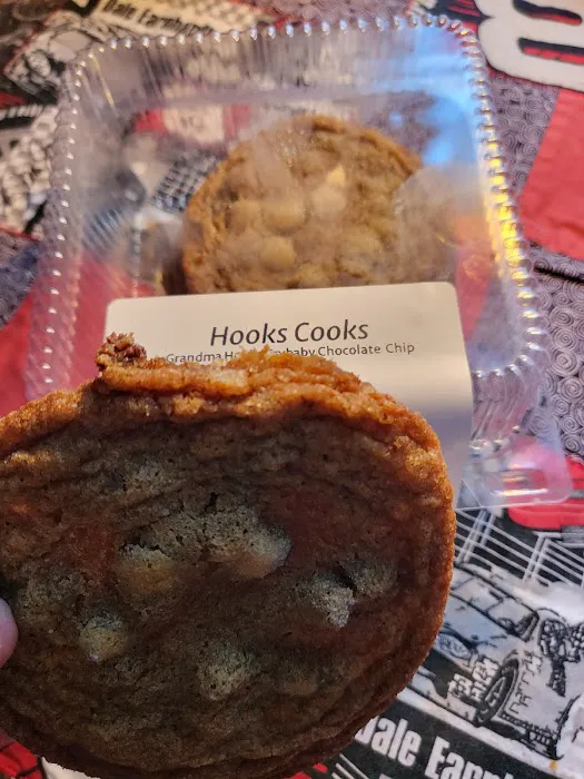 Hooks Cooks Picture 2