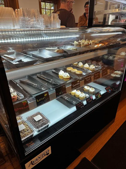 Splendid Bakes Picture 7