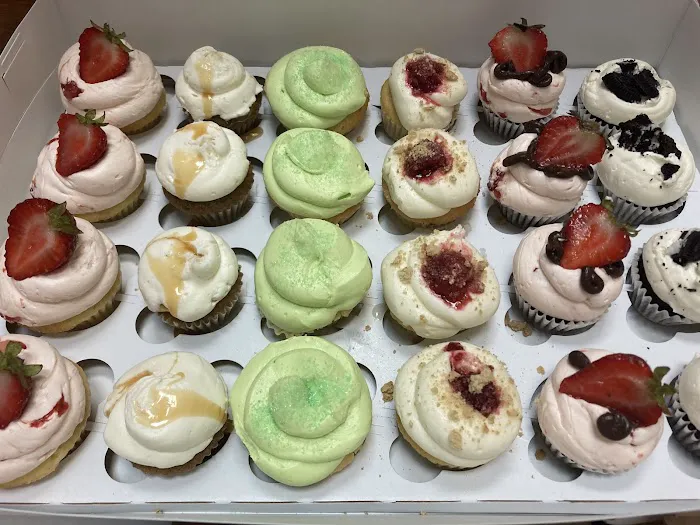 Dazzle Cupcakes Picture 3