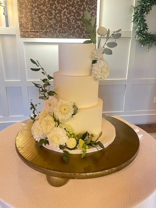 Sweet Tales Cake Boutique Picture 1
