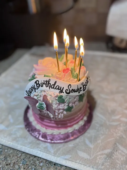 Carina's Cakes Picture 5