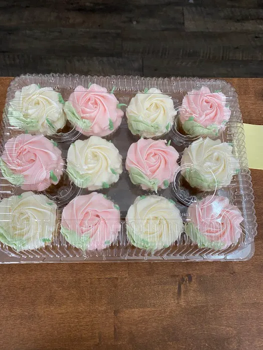 Carina's Cakes Picture 3