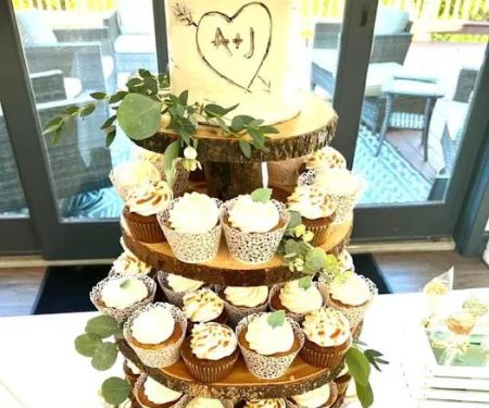 Chickadee Hill Cakes