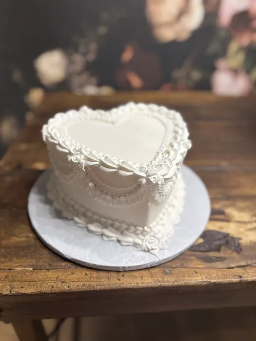 Chickadee Hill Cakes Picture 7