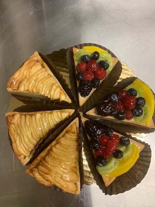 Ivory Pot Bakery & Catering Picture 2