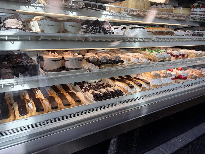 Colarusso's Bakery Picture 1