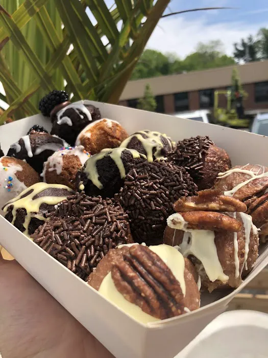 Mass Hole Donuts Picture 2