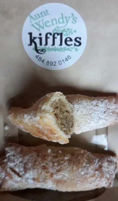 Aunt Wendy's Kiffles Picture 8