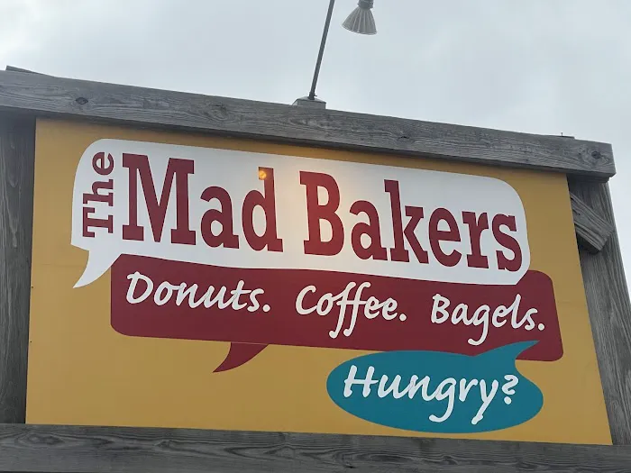 The Mad Bakers Picture 1